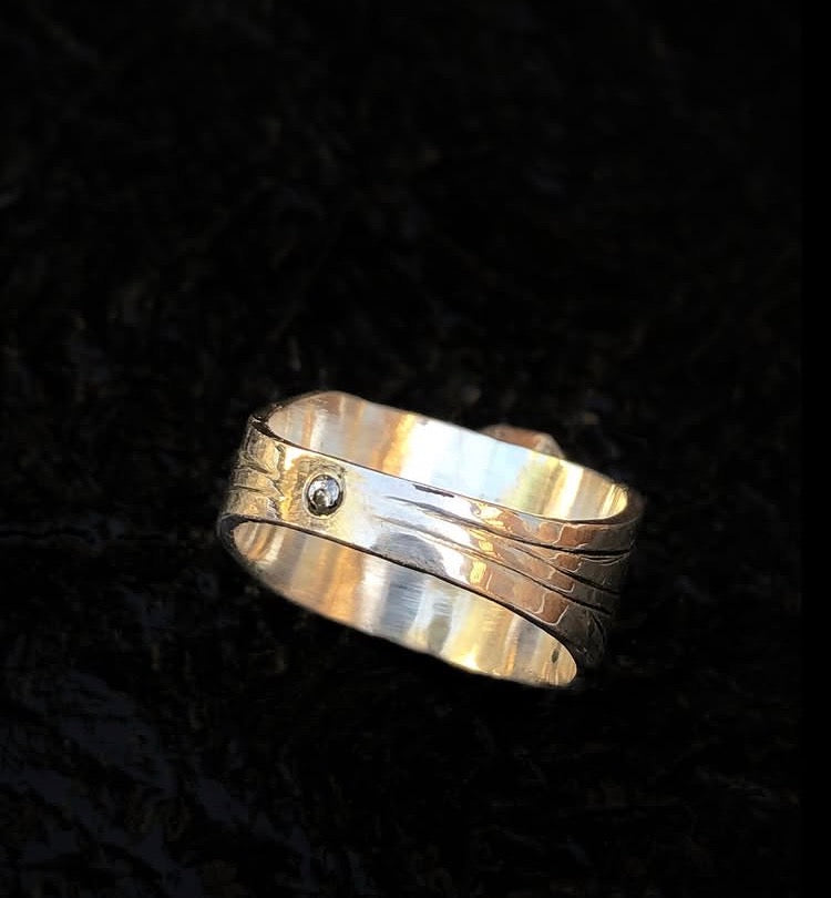PELAGIA ring back view